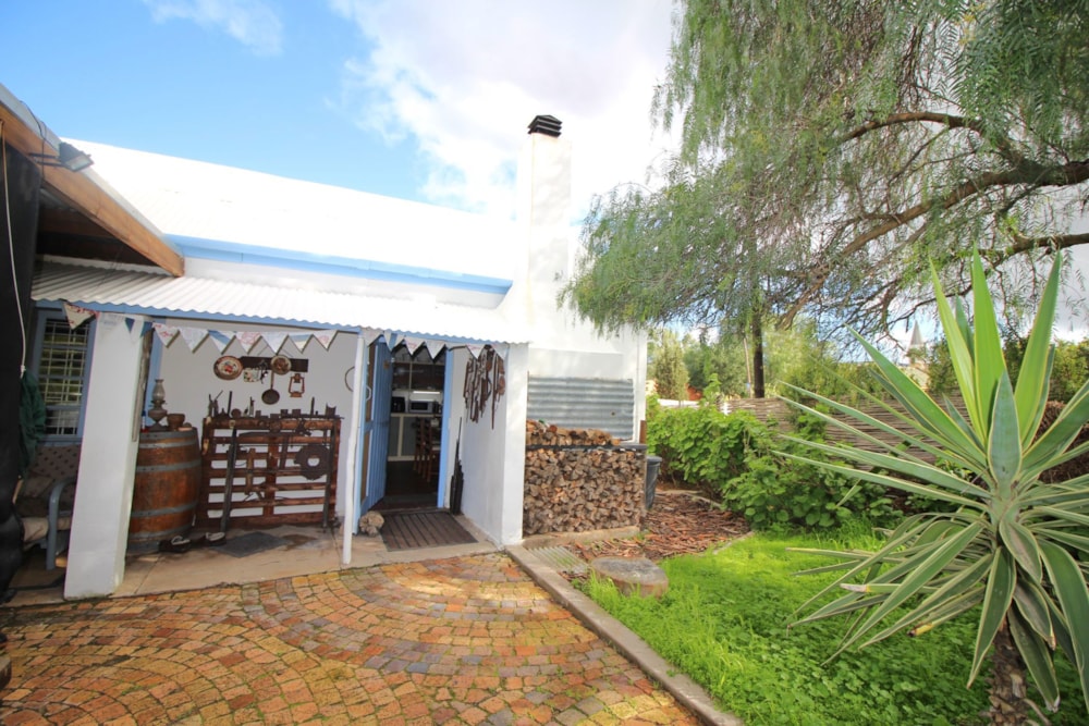 Cottage sold in Aurora, West Coast - LA1668928