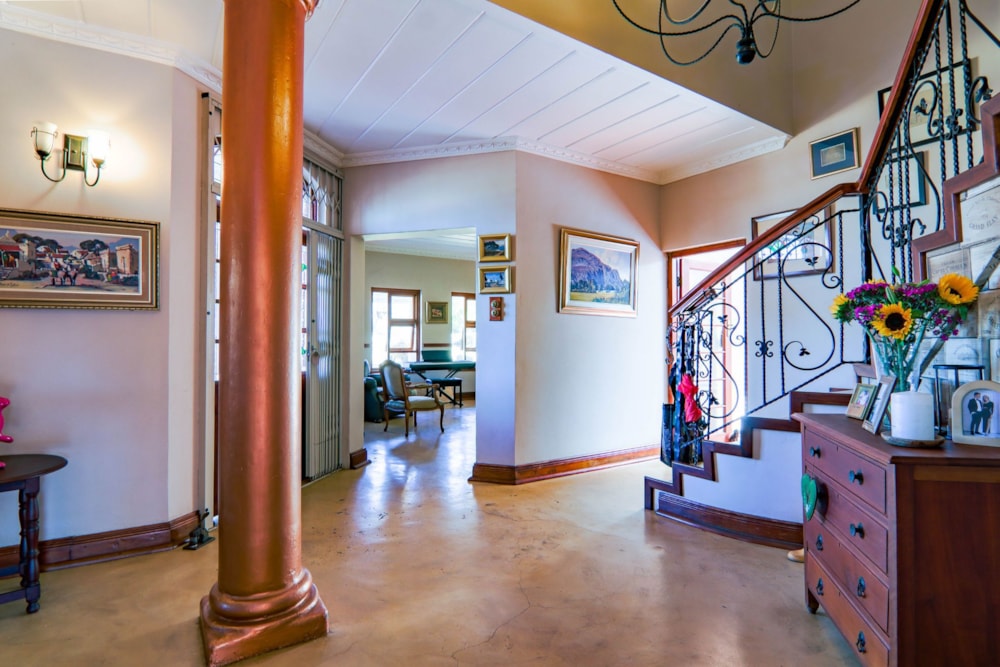 House sold in Cornwall Hill - CN1669393