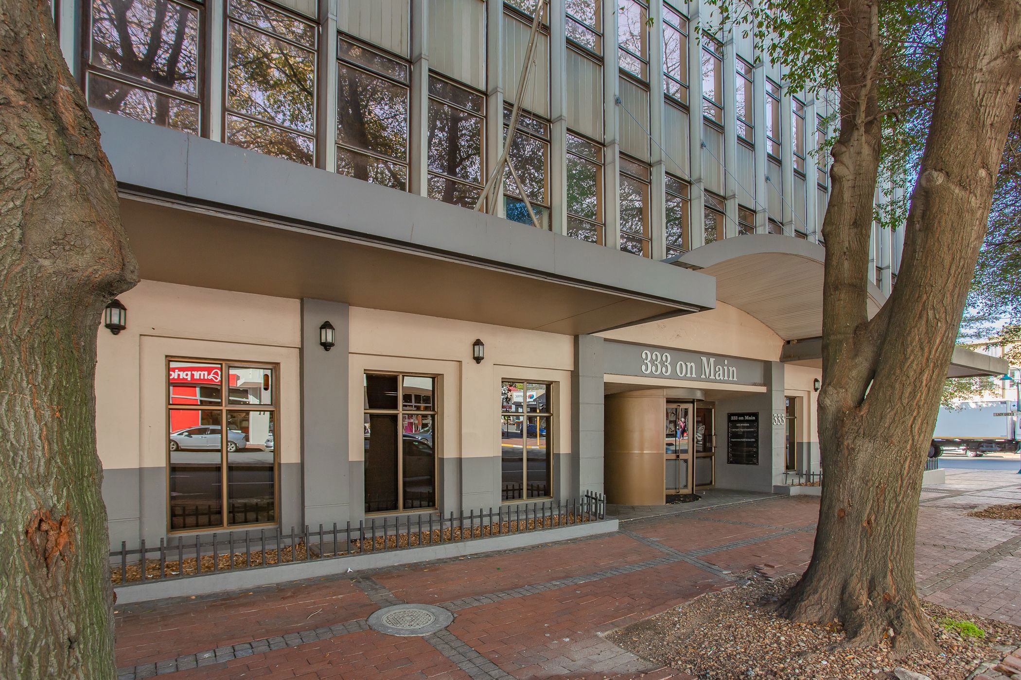 Commercial office for sale in Paarl - TK1669743