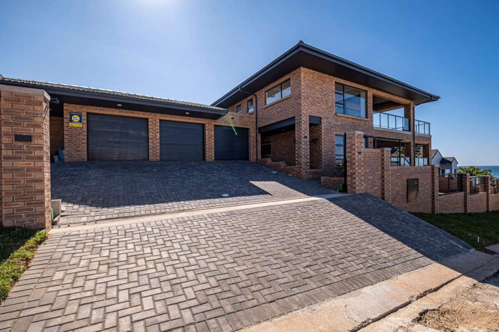 House for sale in Wave Crest - 1JF1671111