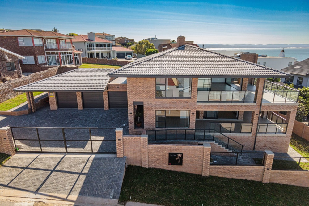 House for sale in Wave Crest - 1JF1671111