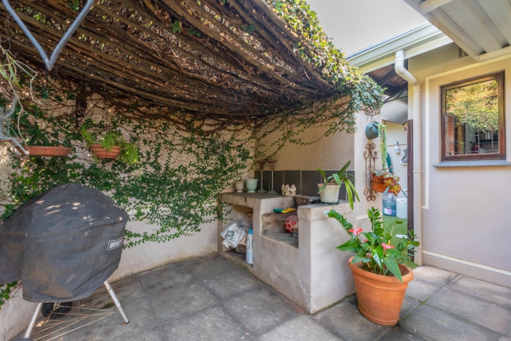 Townhouse sold in La Lucia - 1ND1711754 Townhouse sold in La Lucia - 1ND1711754