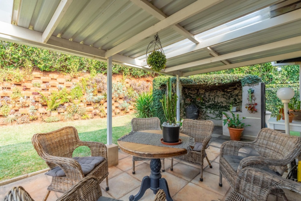 Townhouse sold in La Lucia - 1ND1711754 Townhouse sold in La Lucia - 1ND1711754