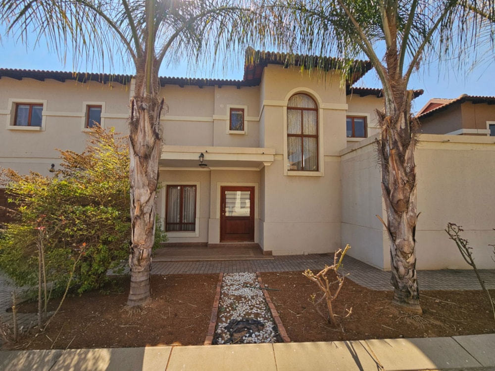 Security complex home sold in Xanadu - 1HR1670975 Security complex home sold in Xanadu - 1HR1670975