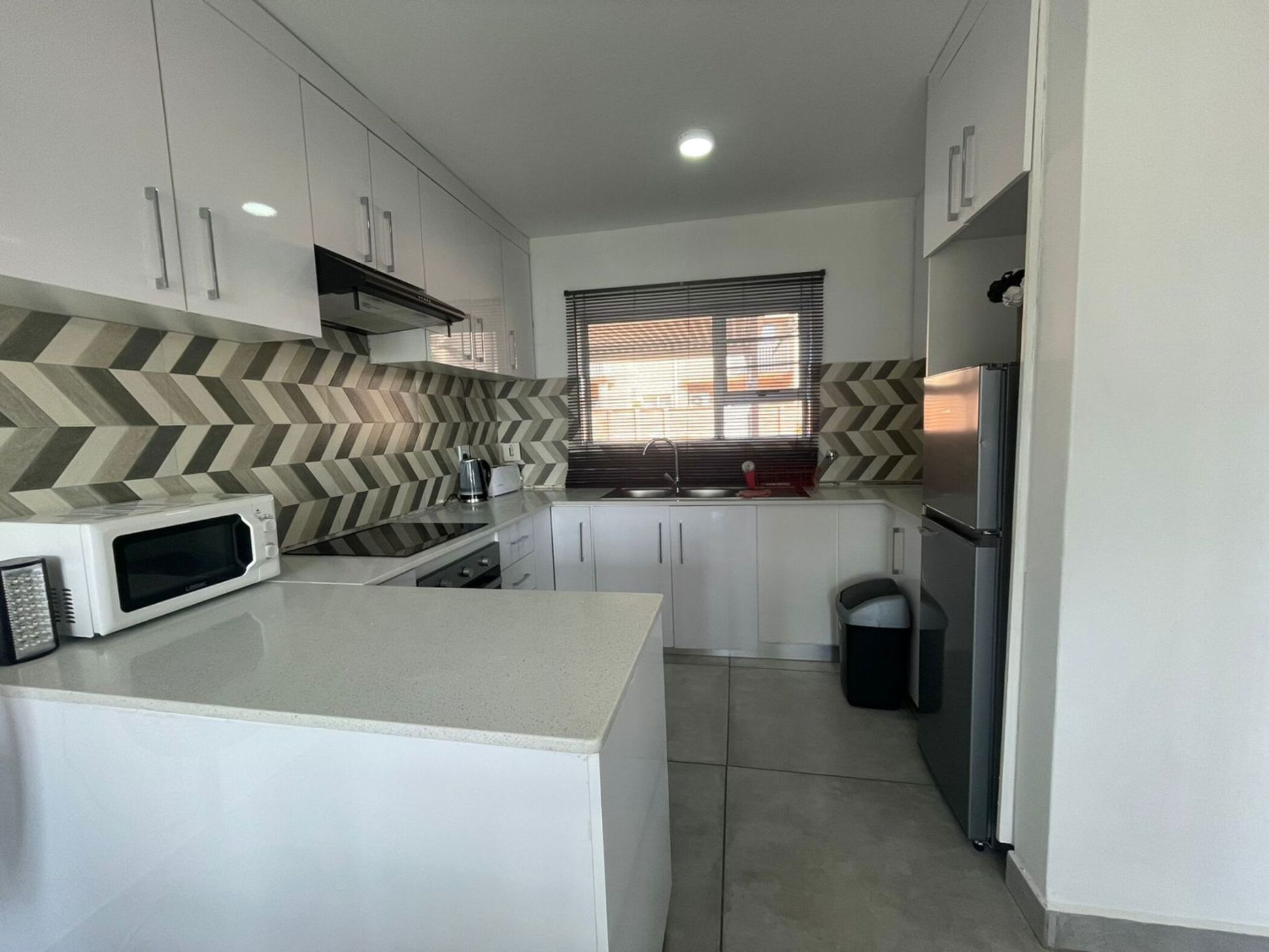 Double-storey apartment to rent in Meer en See - 1RY1719642