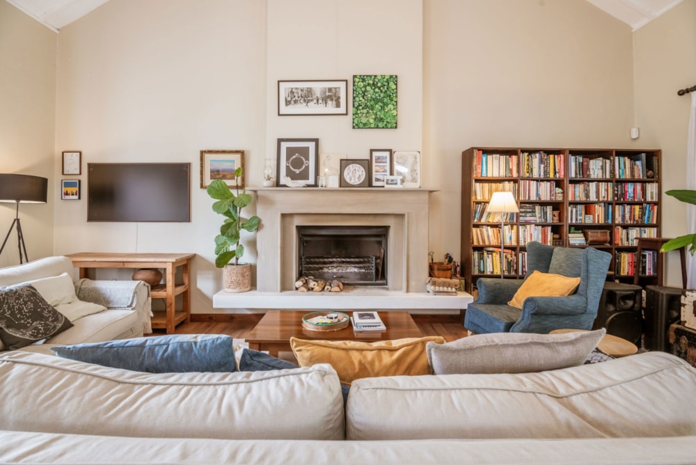 Security estate home sold in The Meadows, Hout Bay - HOB1669405 Security estate home sold in The Meadows, Hout Bay - HOB1669405