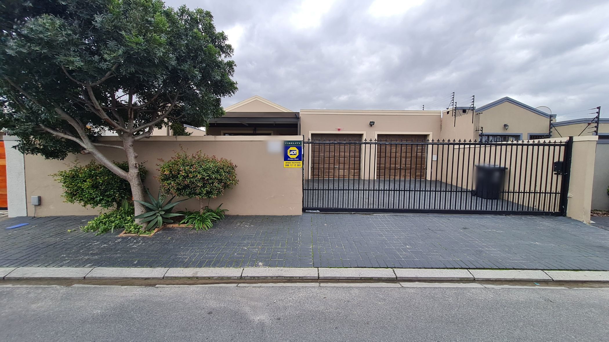 House sold in Vredelust, Kuils River - 1KV1670328