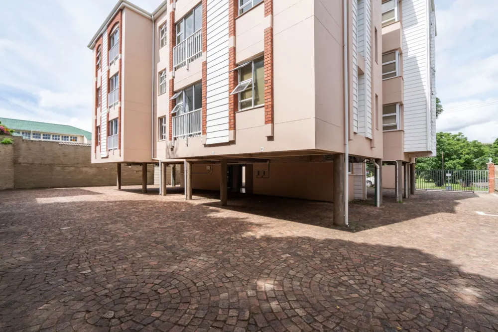 Bachelor apartment to rent in Grahamstown Central (Makhanda Central) - 1GC1748838 Bachelor apartment to rent in Grahamstown Central (Makhanda Central) - 1GC1748838