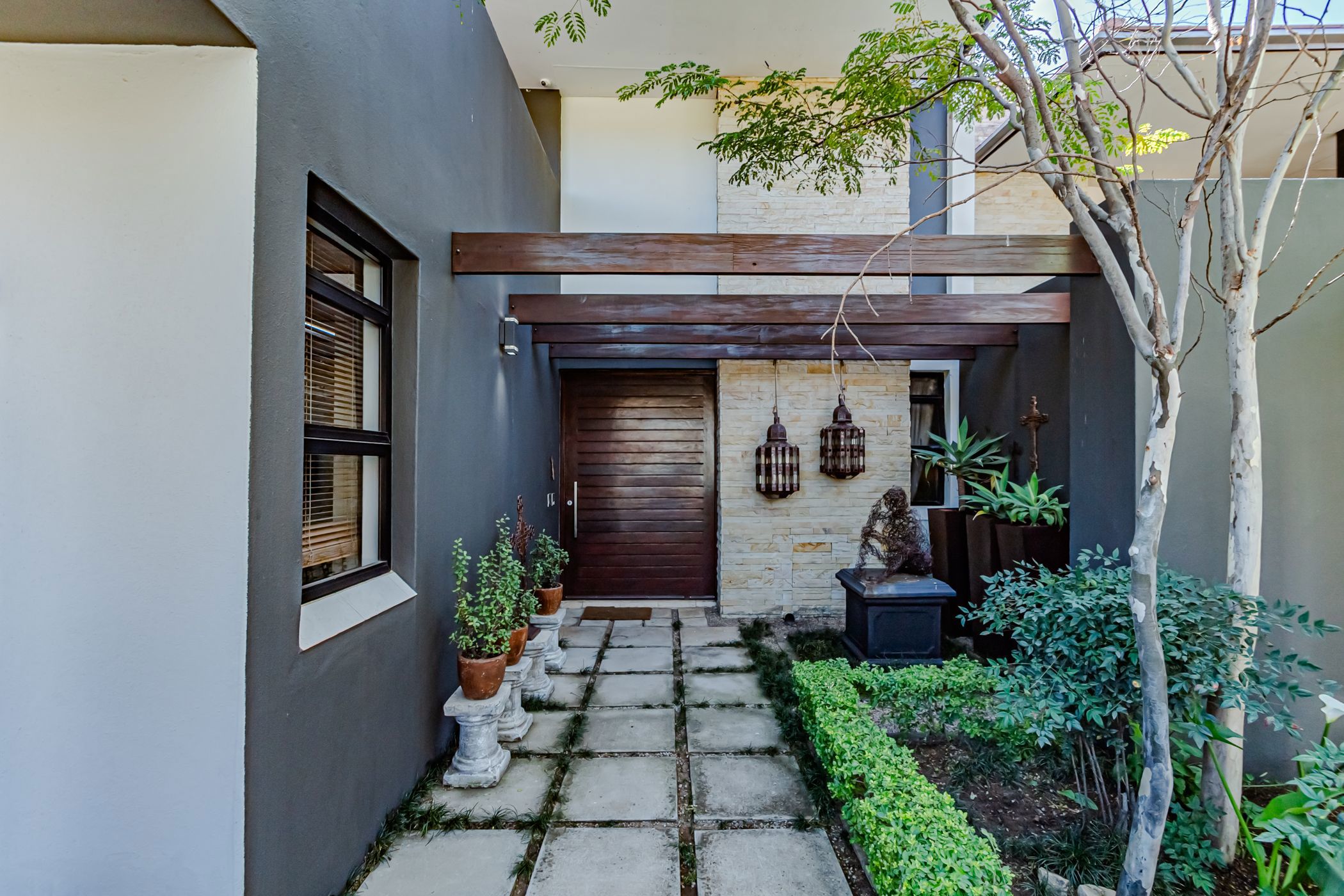 House for sale in Lombardy Estate - PT1670437