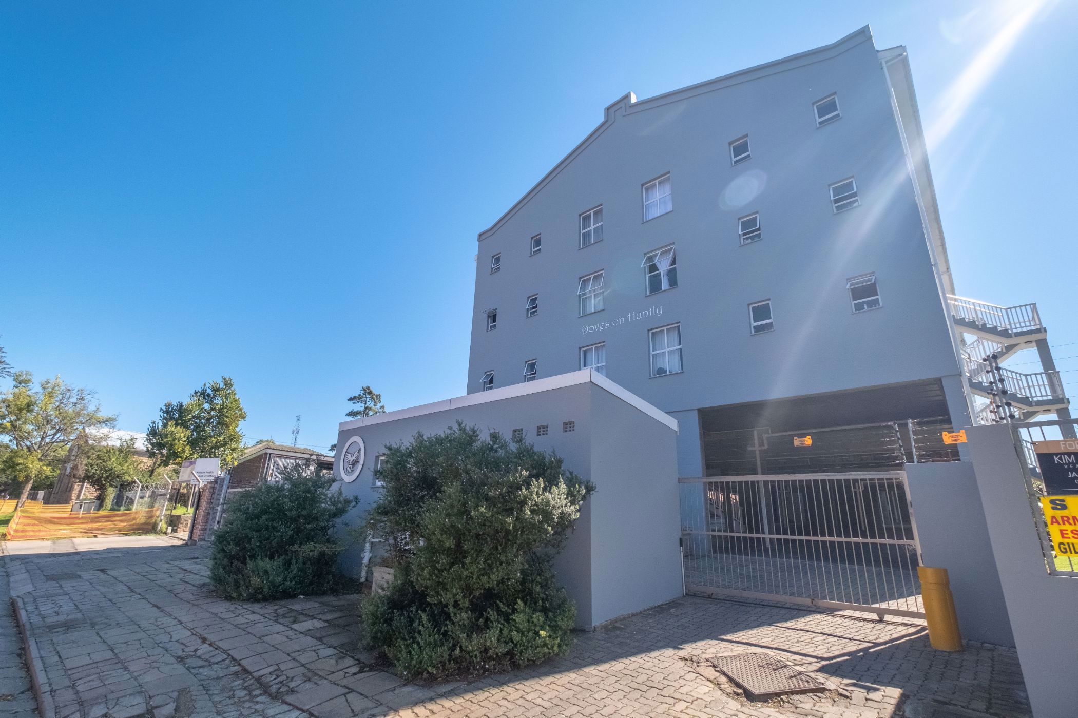 Apartment to rent in Grahamstown Central (Makhanda Central)  - 1GC1711171