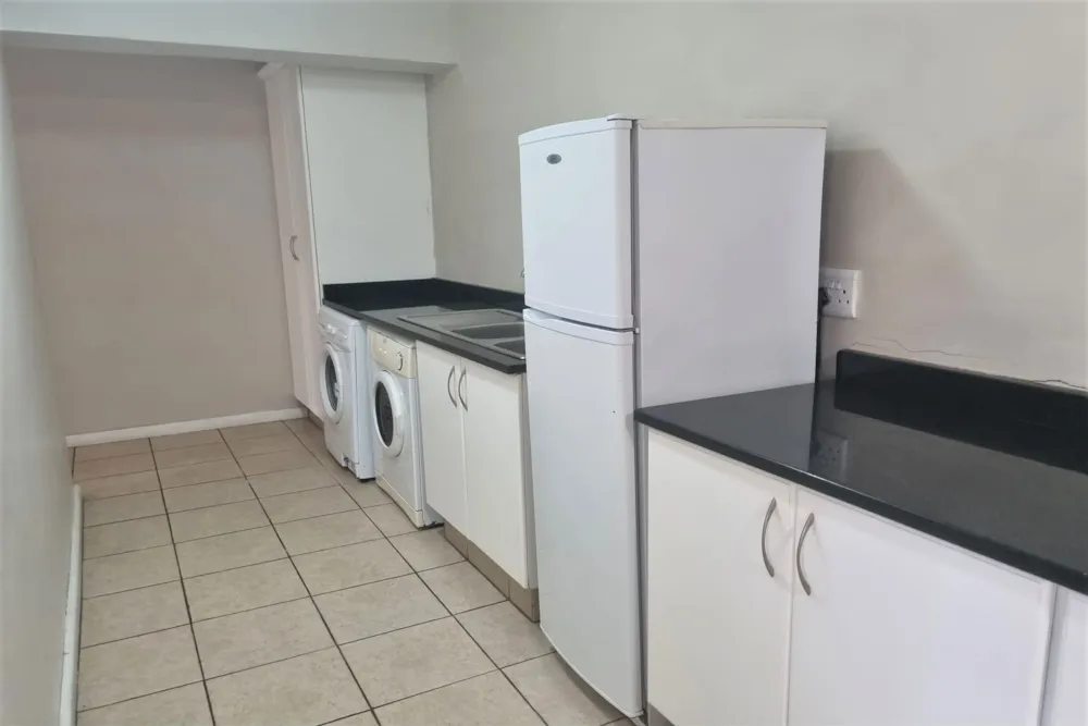 Apartment to rent in Grahamstown Central (Makhanda Central)  - 1GC1751833