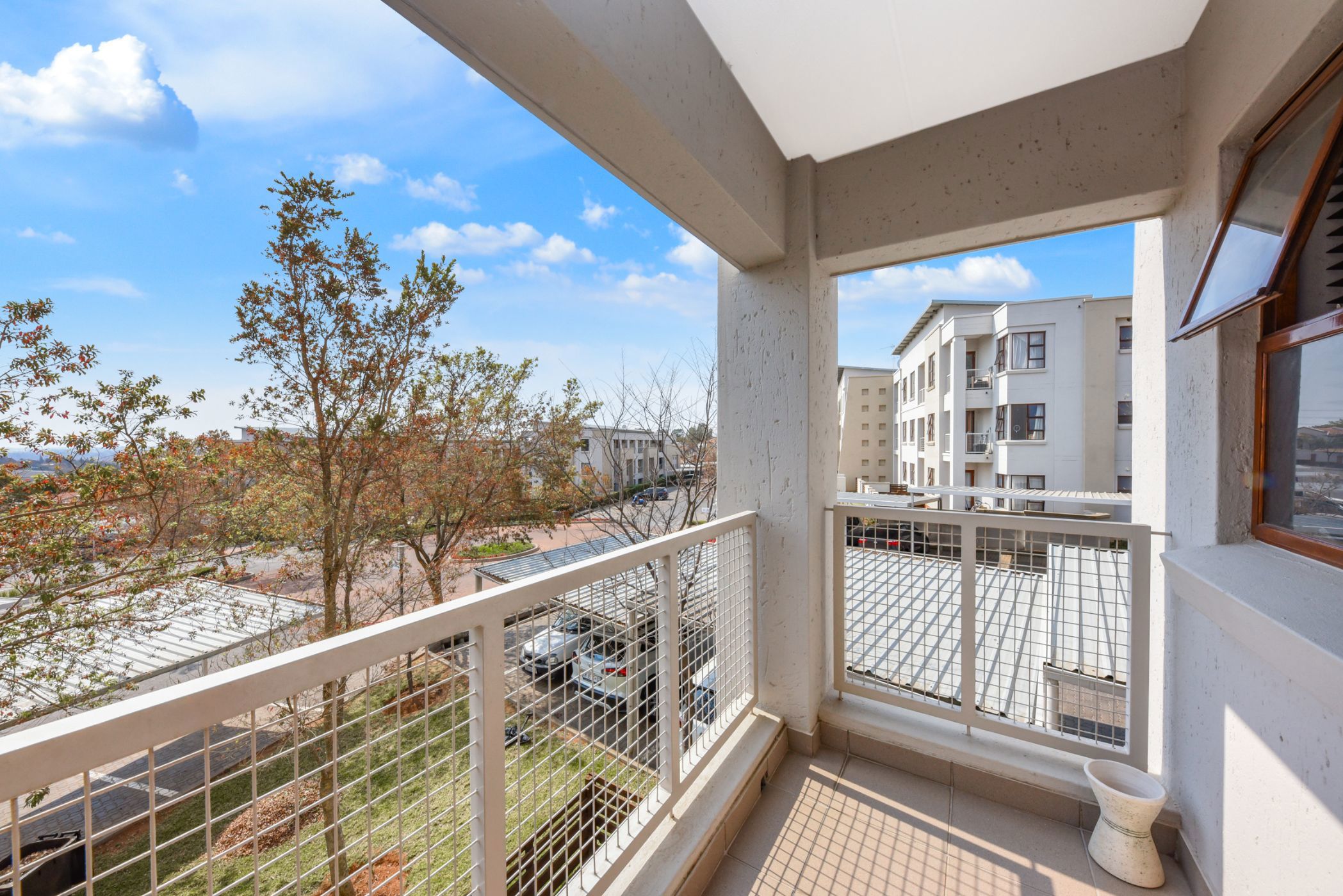 Apartment for sale in Paulshof - FW1736995