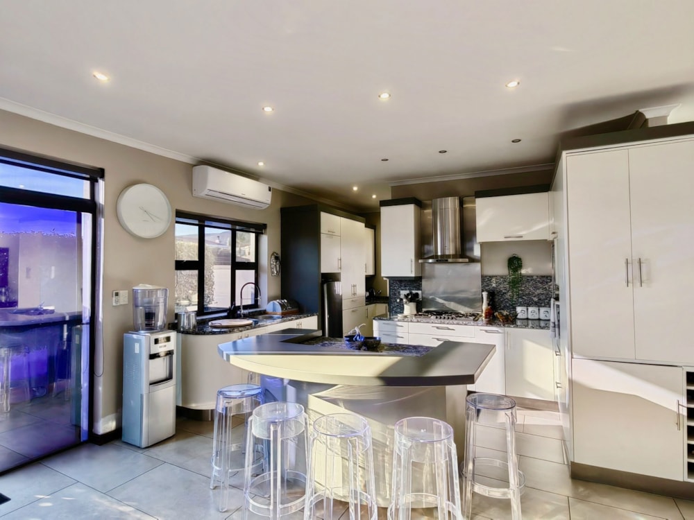 Townhouse let in Baronetcy Estate - 1PLA1696436 Townhouse let in Baronetcy Estate - 1PLA1696436