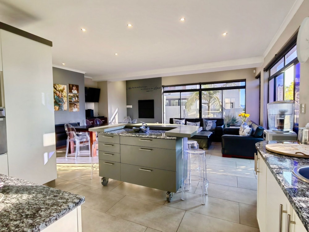 Townhouse let in Baronetcy Estate - 1PLA1696436 Townhouse let in Baronetcy Estate - 1PLA1696436