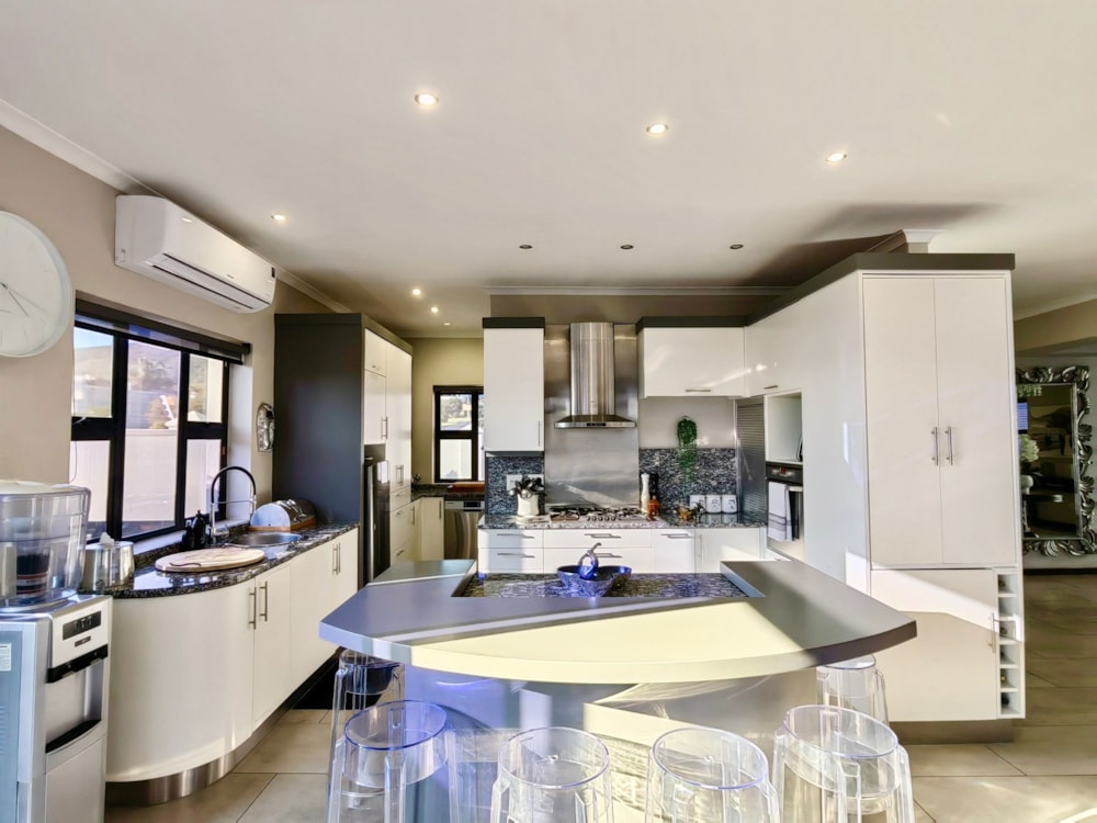 Townhouse let in Baronetcy Estate - 1PLA1696436 Townhouse let in Baronetcy Estate - 1PLA1696436