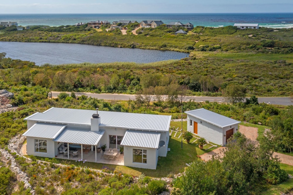 House sold in Bettys Bay - KN1671438 House sold in Bettys Bay - KN1671438