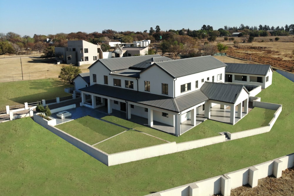 Double-storey house for sale in Sun Valley, Midrand - MR1667137