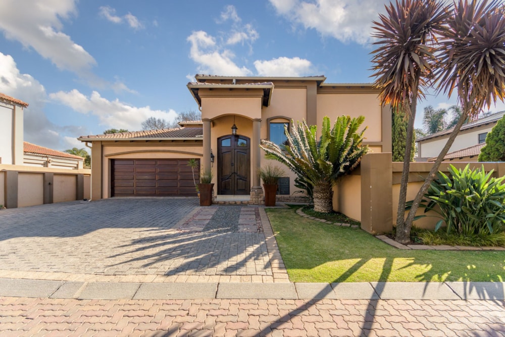 Cluster sold in Lakefield - EN1669284 Cluster sold in Lakefield - EN1669284