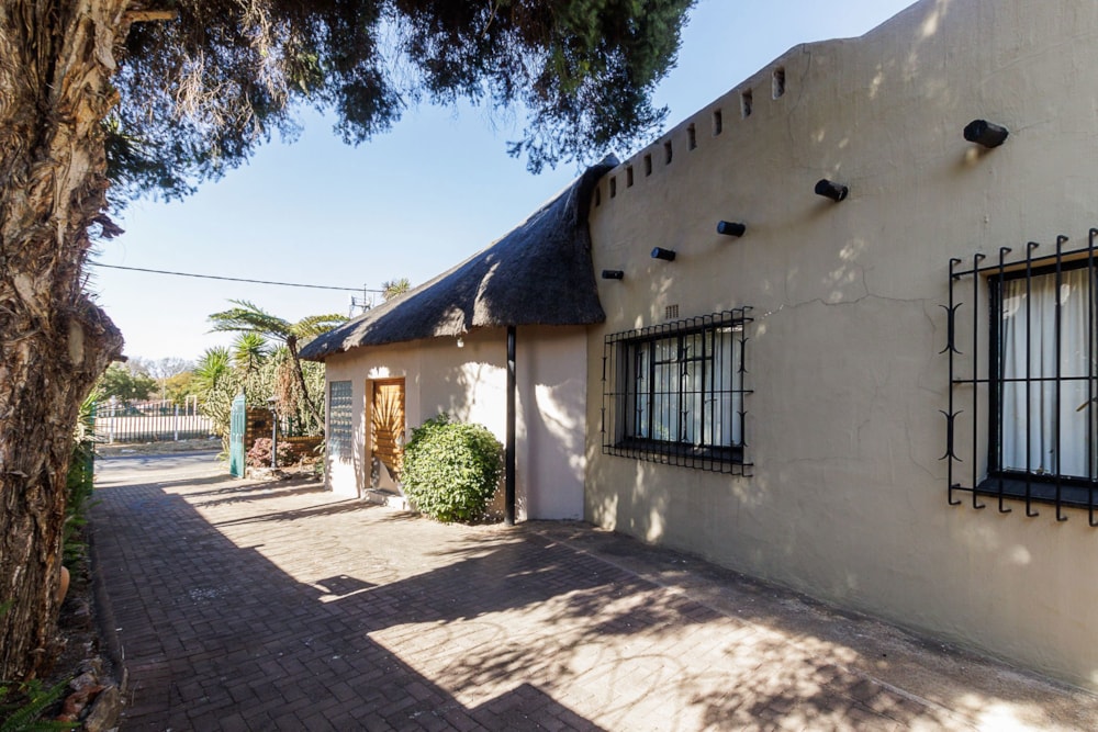 House for sale in Westdene, Johannesburg - GRE1668404 House for sale in Westdene, Johannesburg - GRE1668404