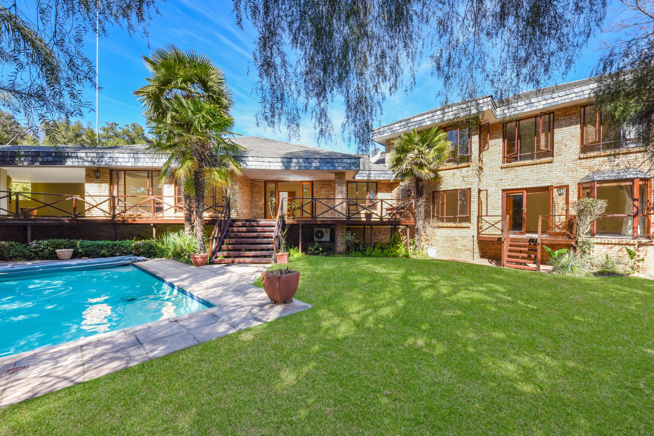 Cluster sold in Bryanston - HP1668222