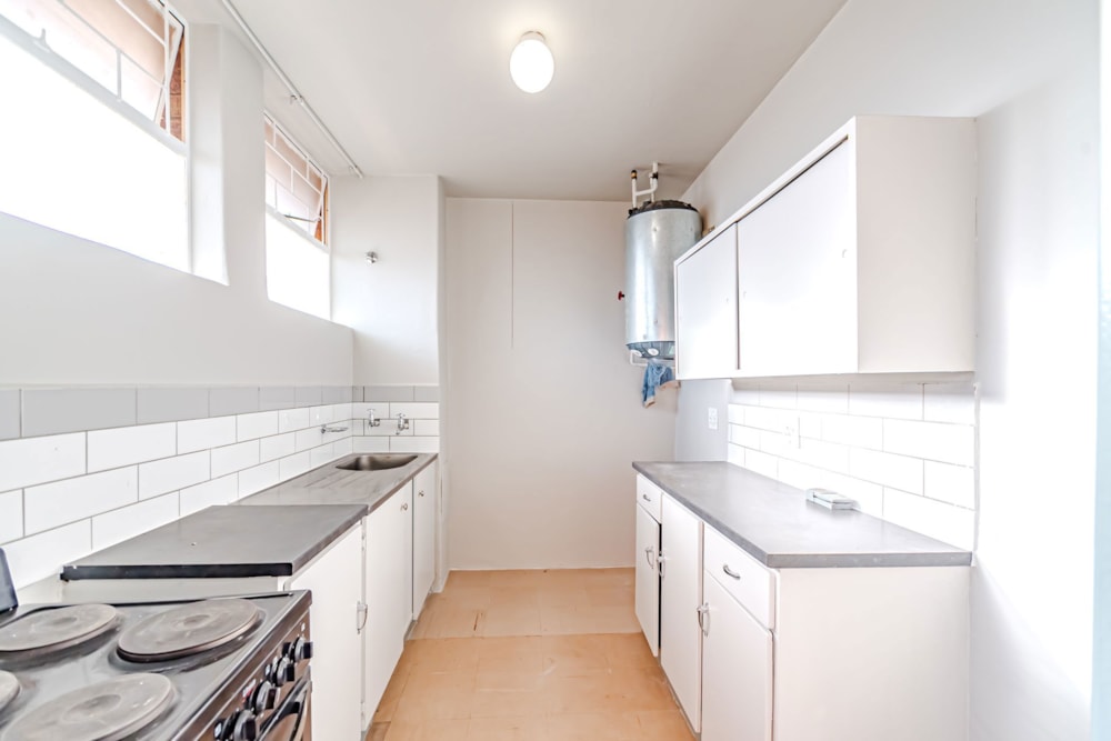 Apartment for sale in Muckleneuk - PT1667976 Apartment for sale in Muckleneuk - PT1667976