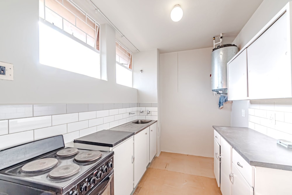 Apartment for sale in Muckleneuk - PT1667976 Apartment for sale in Muckleneuk - PT1667976