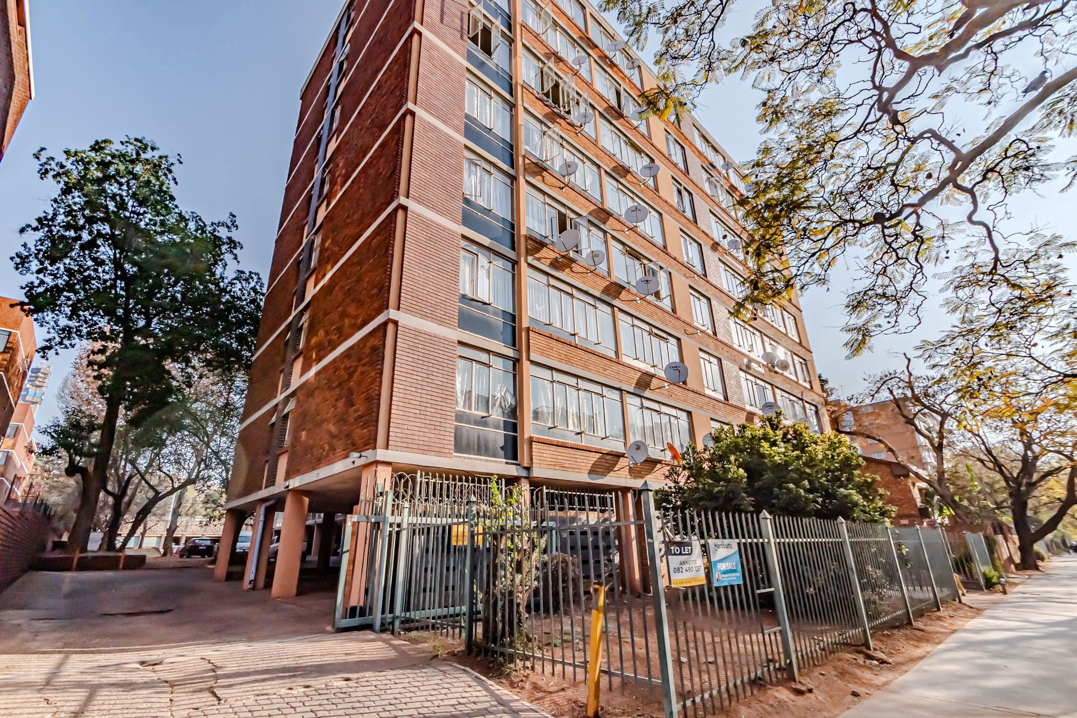 Apartment for sale in Muckleneuk - PT1667964