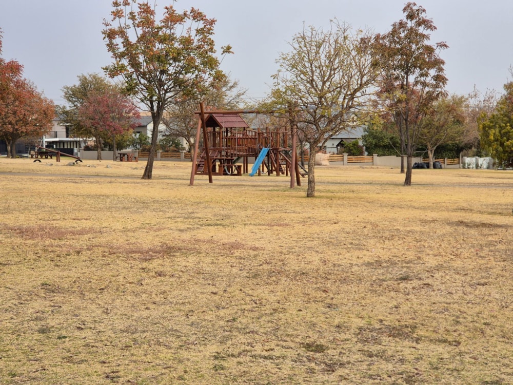 Vacant land for sale in Copperleaf - 1CU1668392