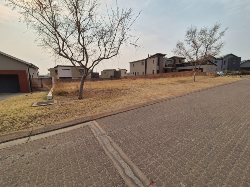 Vacant land for sale in Copperleaf - 1CU1668392