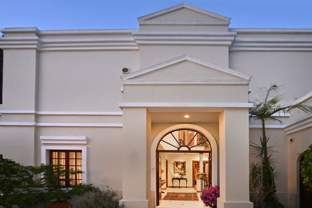 Double-storey cluster for sale in Hyde Park, Sandton - HP1675481 Double-storey cluster for sale in Hyde Park, Sandton - HP1675481