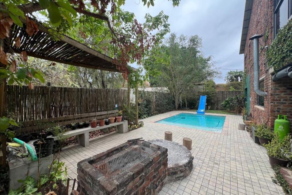 House for sale in Nelspruit Ext 4 - 1NS1673213