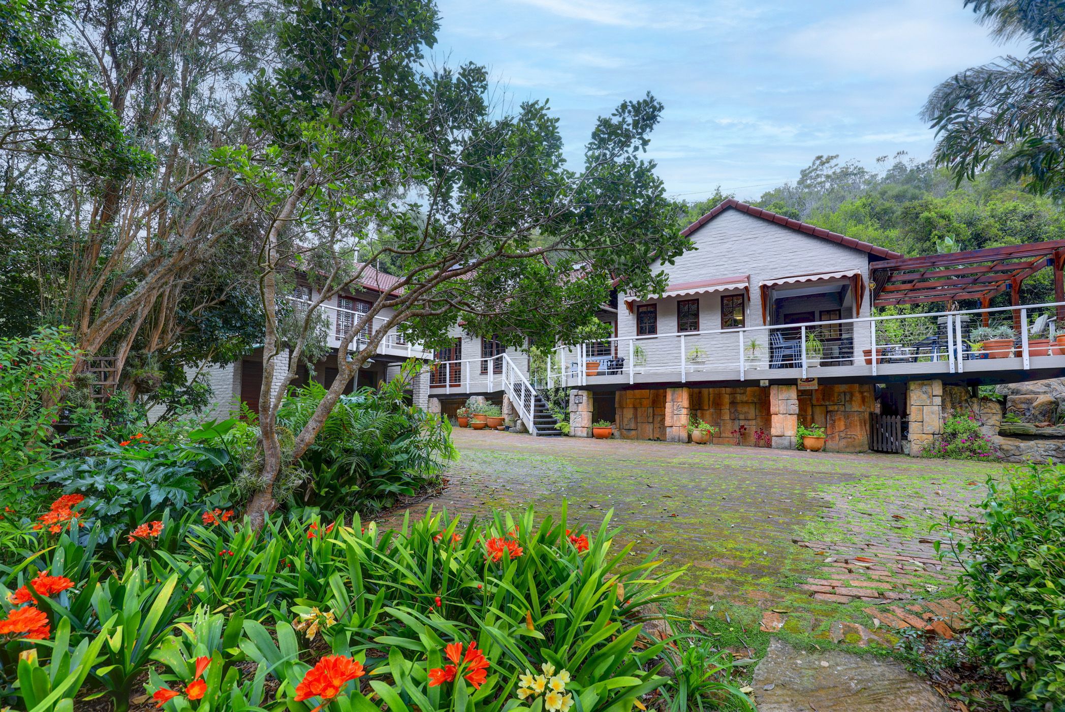 Multi-storey house for sale in Groot Brakrivier Central - 1MB1673512