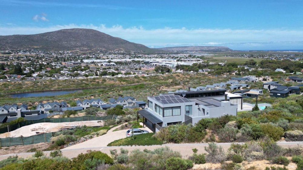 Residential vacant land sold in Chapman's Bay Estate - FH1673623 Residential vacant land sold in Chapman's Bay Estate - FH1673623