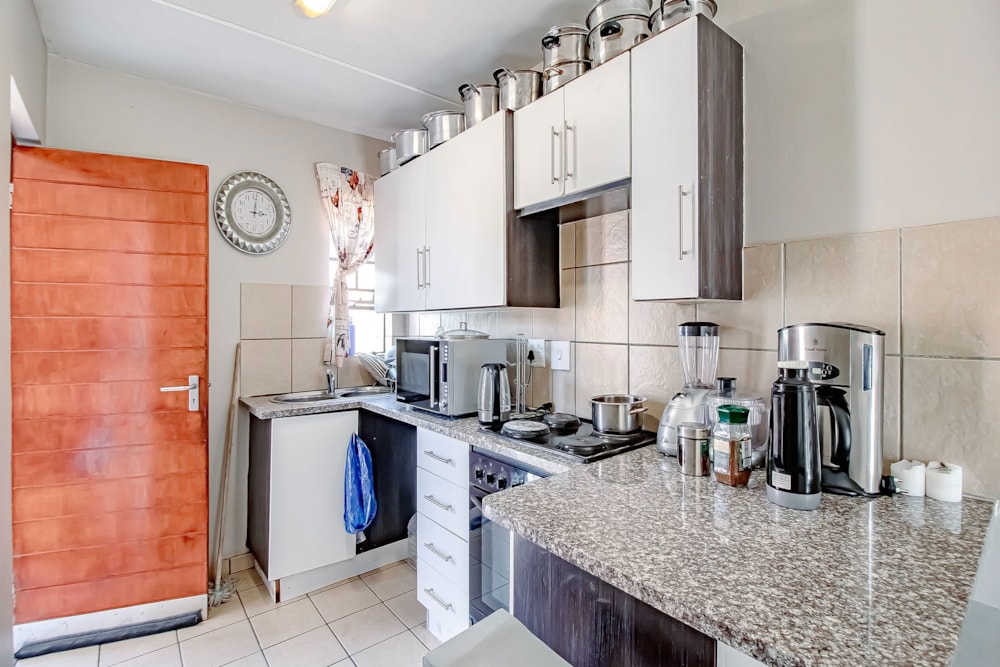 Apartment for sale in Die Wilgers - PT1732209 Apartment for sale in Die Wilgers - PT1732209