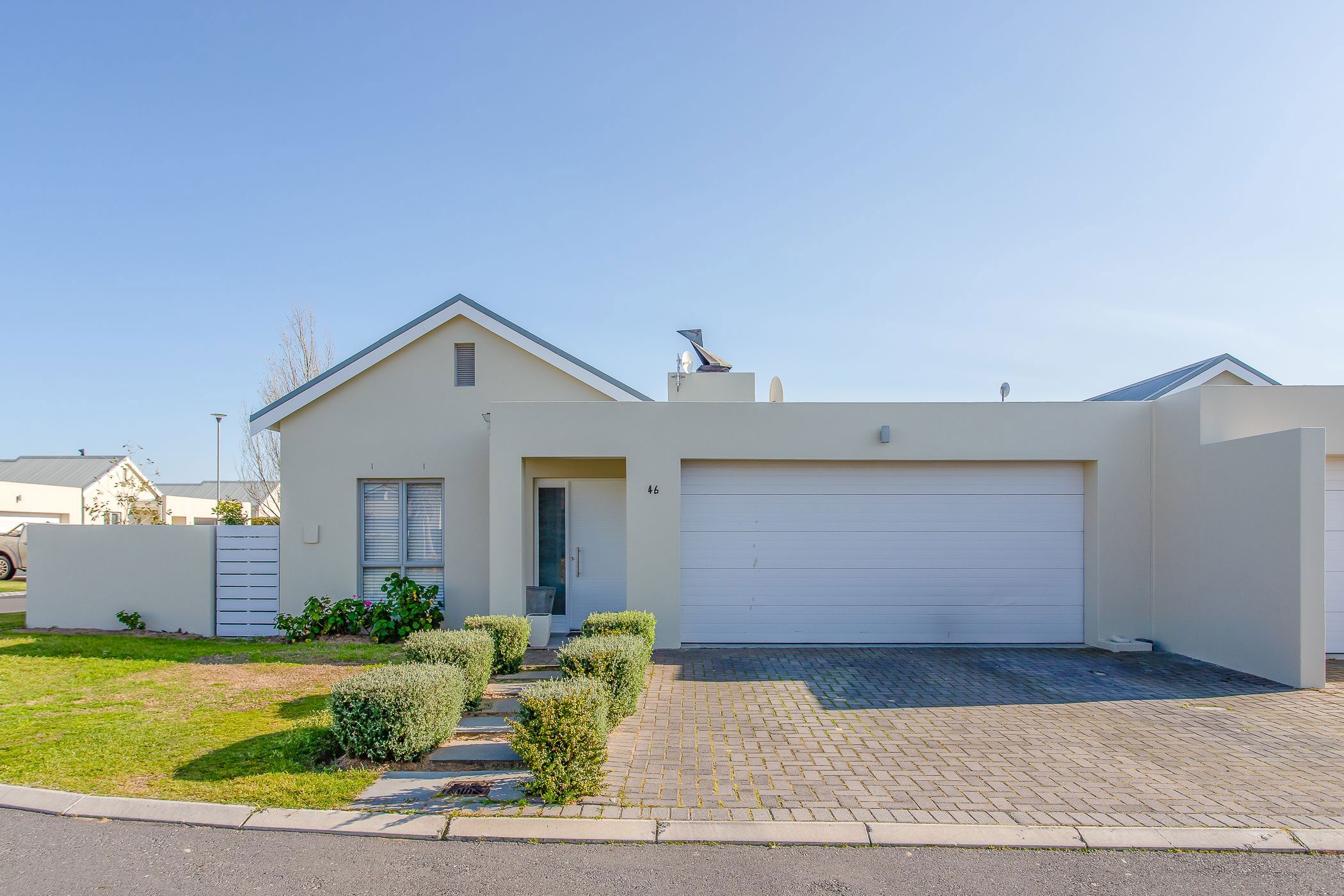 House sold in Paarl North - TK1669510