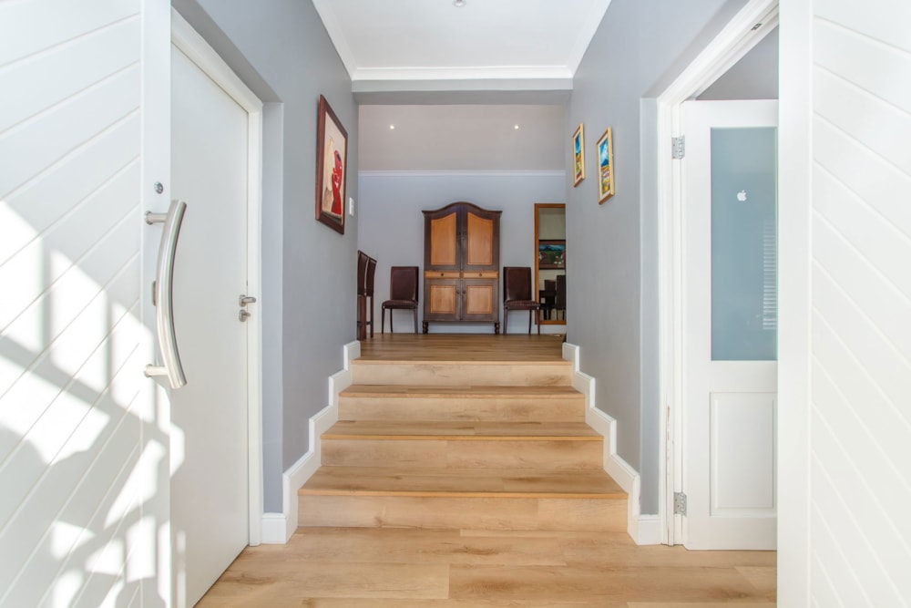 Single-storey house sold in Paarl South - TK1672681 Single-storey house sold in Paarl South - TK1672681