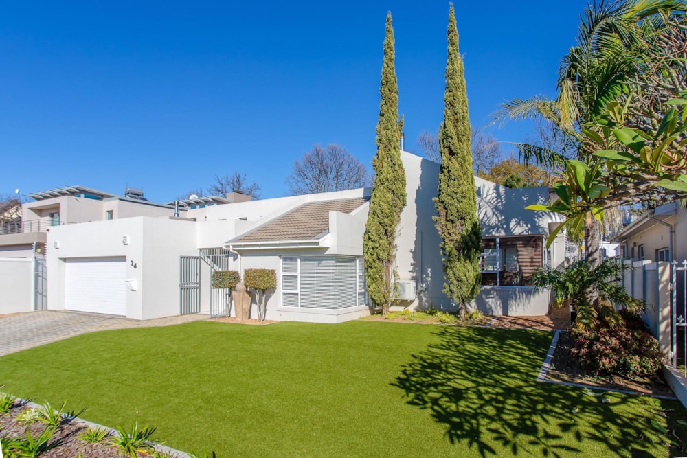 Single-storey house sold in Paarl South - TK1672681 Single-storey house sold in Paarl South - TK1672681