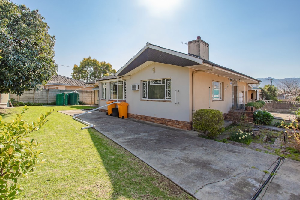 House for sale in Paarl - TK1724291 House for sale in Paarl - TK1724291