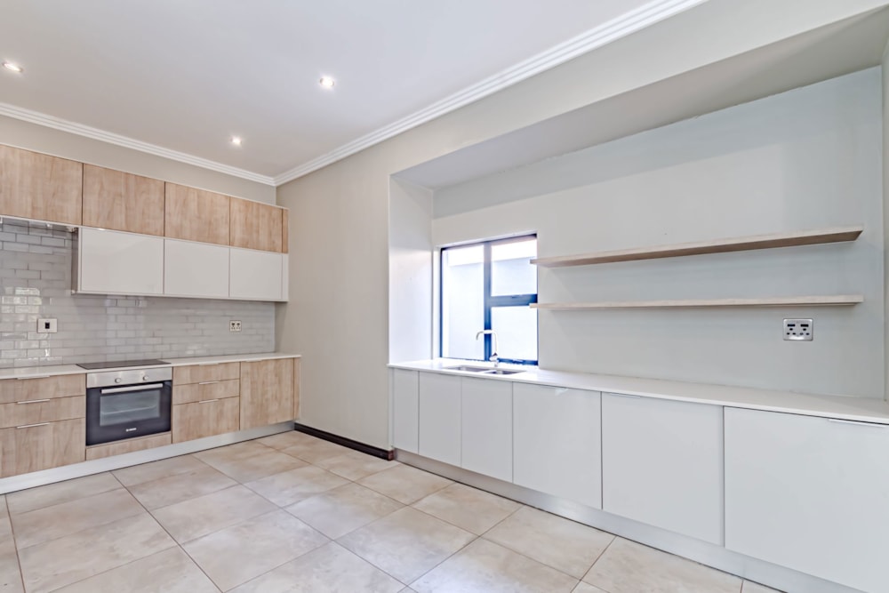 Apartment for sale in Menlo Park - PT1673749 Apartment for sale in Menlo Park - PT1673749