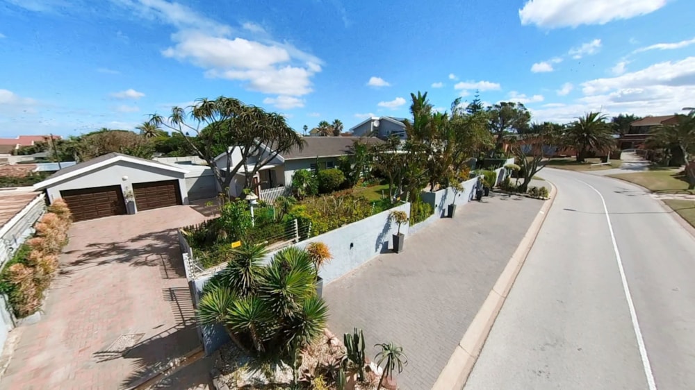 House for sale in Bluewater Bay, Port Elizabeth, Gqeberha - 1PLZ1725869