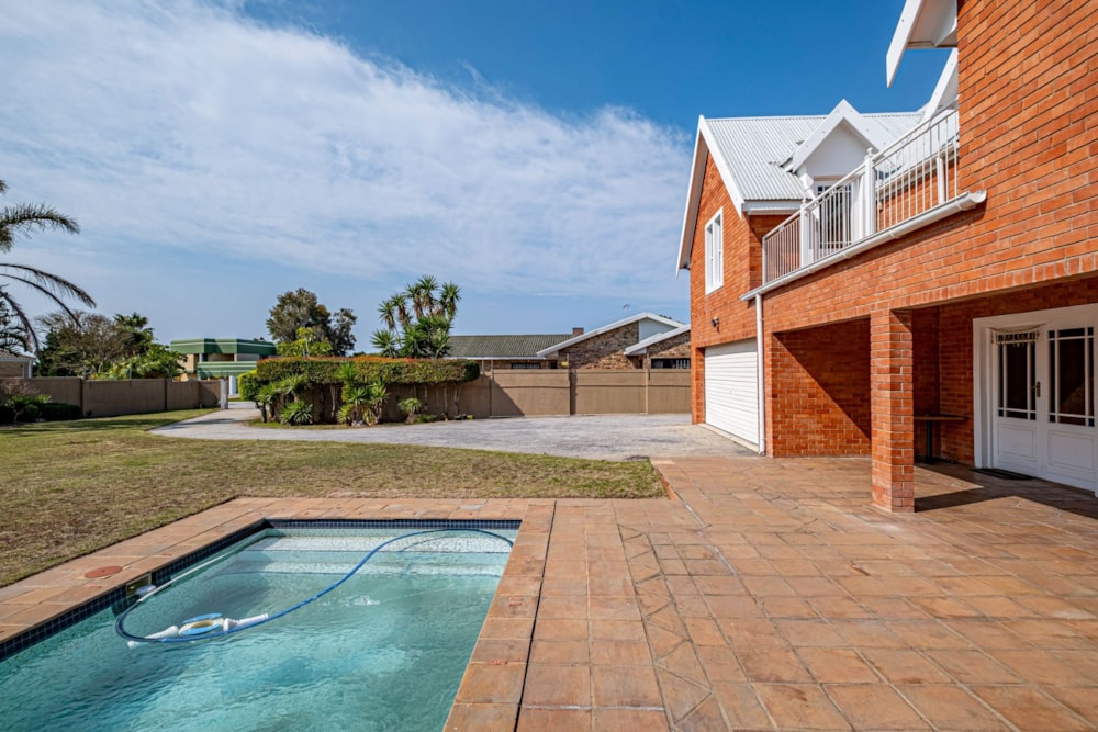 House sold in Summerstrand - 1PLZ1674631 House sold in Summerstrand - 1PLZ1674631