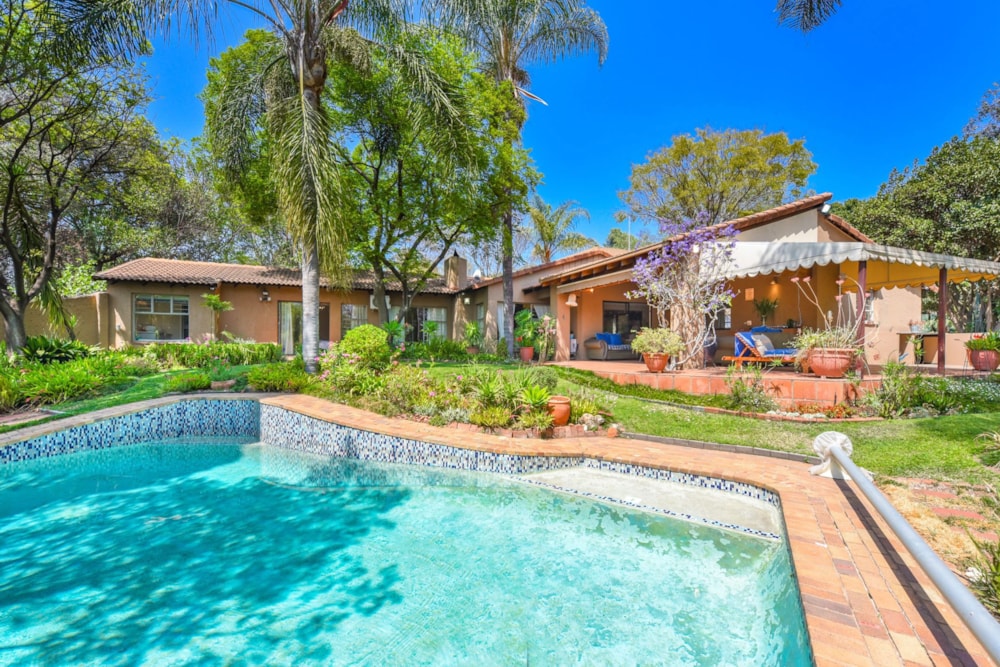 House for sale in Lonehill - FW1675138