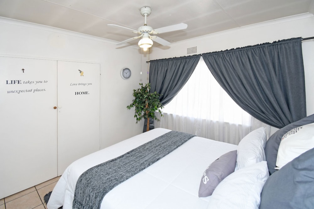 House sold in Van Dyk Park - BOK1672036 House sold in Van Dyk Park - BOK1672036