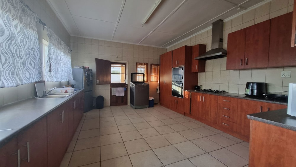 House for sale in Springbok - 1NA1673212