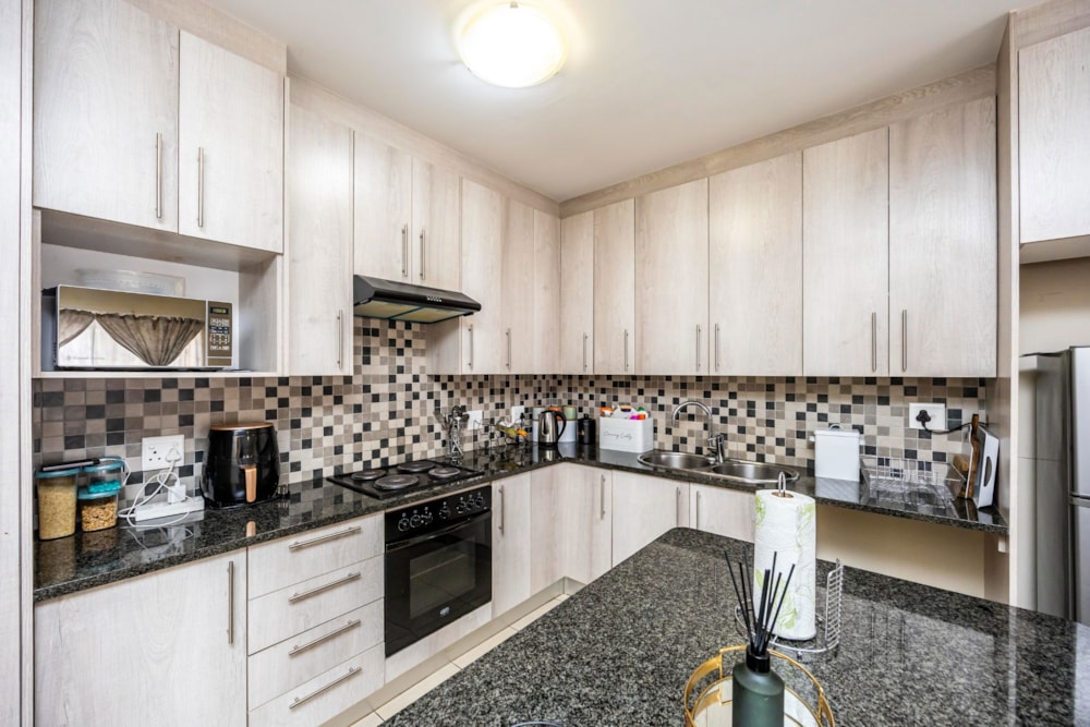 Townhouse sold in Beacon Bay - 1EZ1671935 Townhouse sold in Beacon Bay - 1EZ1671935