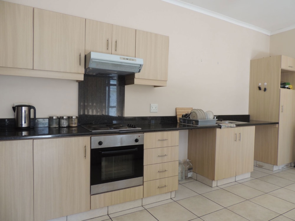 Apartment for sale in Illovo Beach - 1WB1671854 Apartment for sale in Illovo Beach - 1WB1671854