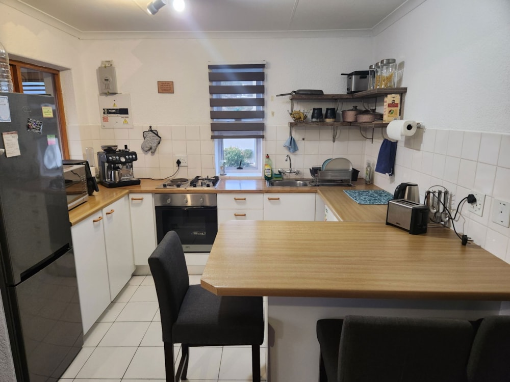 Apartment sold in Panorama, Parow - 1PLA1675274 Apartment sold in Panorama, Parow - 1PLA1675274