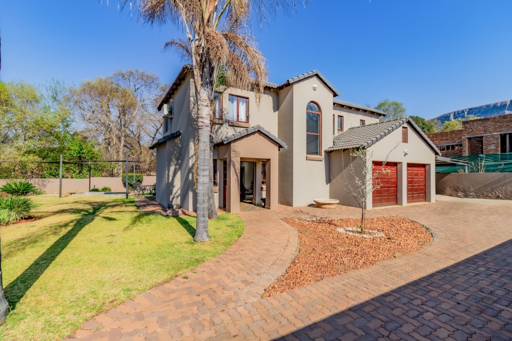 Golf estate house sold in Magalies Golf Estate - 1HR1672717 Golf estate house sold in Magalies Golf Estate - 1HR1672717