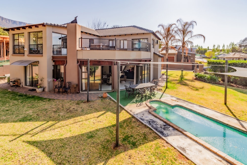 Golf estate house sold in Magalies Golf Estate - 1HR1672717 Golf estate house sold in Magalies Golf Estate - 1HR1672717
