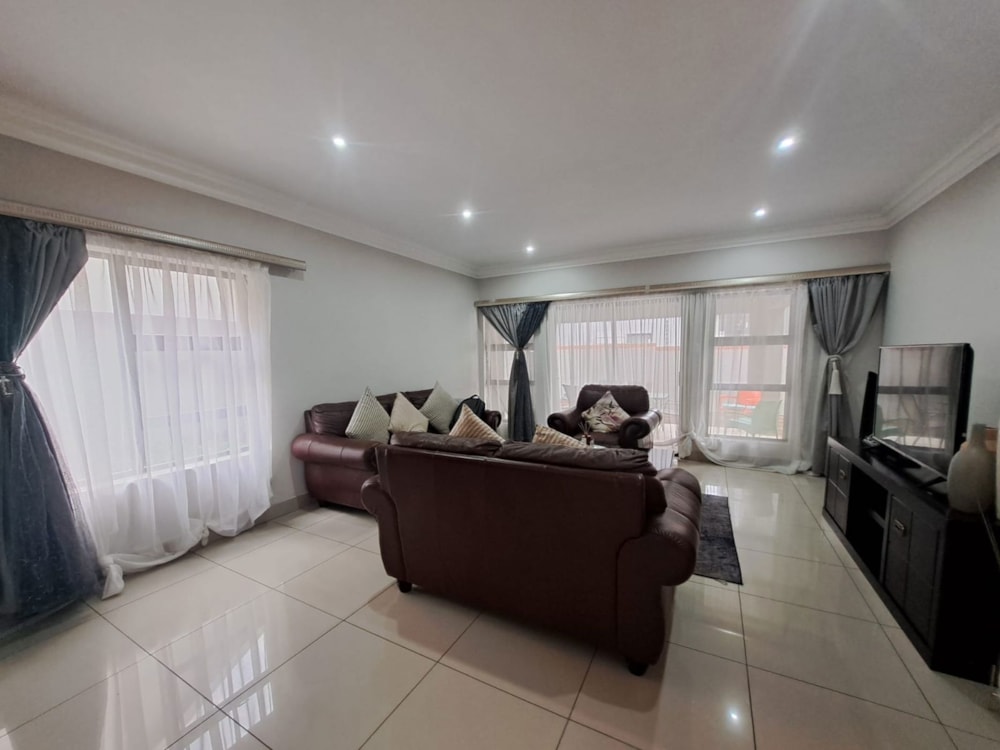 Townhouse for sale in Wild Olive Estate - 1BX1674186 Townhouse for sale in Wild Olive Estate - 1BX1674186